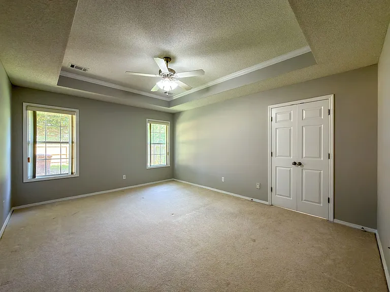 6409 Fallstone Rd — Photo 10