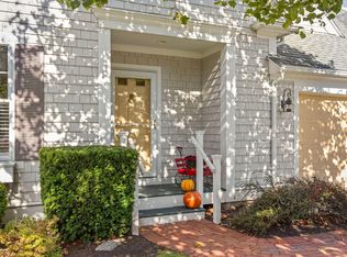 44 Stratford Rdg, Mashpee, MA 02649