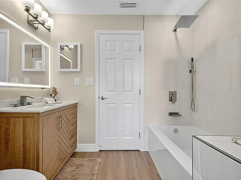 14005 Leeward Dr — Photo 19
