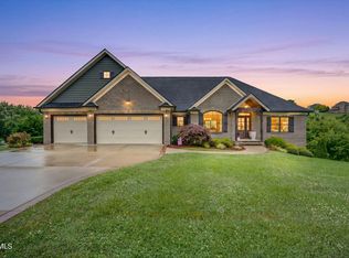 121 Sunset Ridge Blvd, Gray, TN 37615