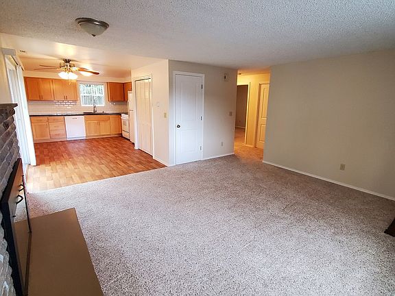 4th image of 2118 Navaho Ct SE #2118