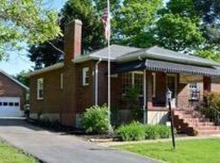 922 Hugh Ave, Roanoke, VA 24019