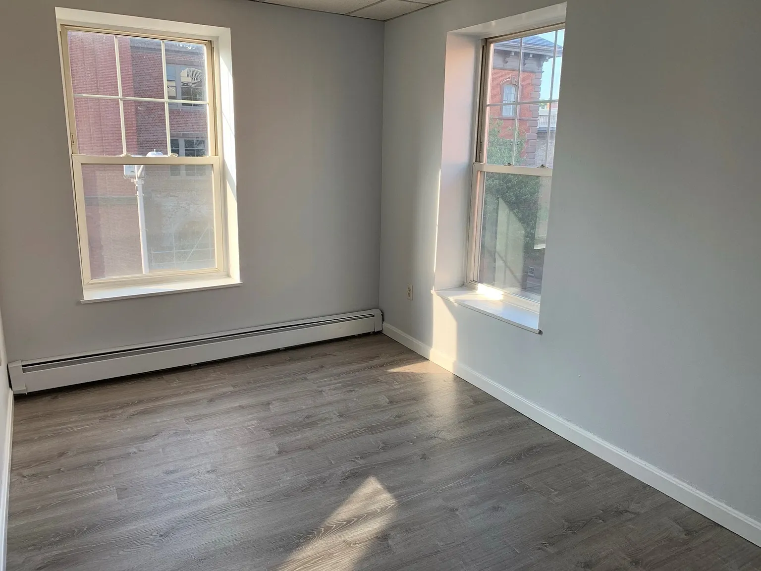 1 bed, 640 sqft, $2,300 — Photo 4