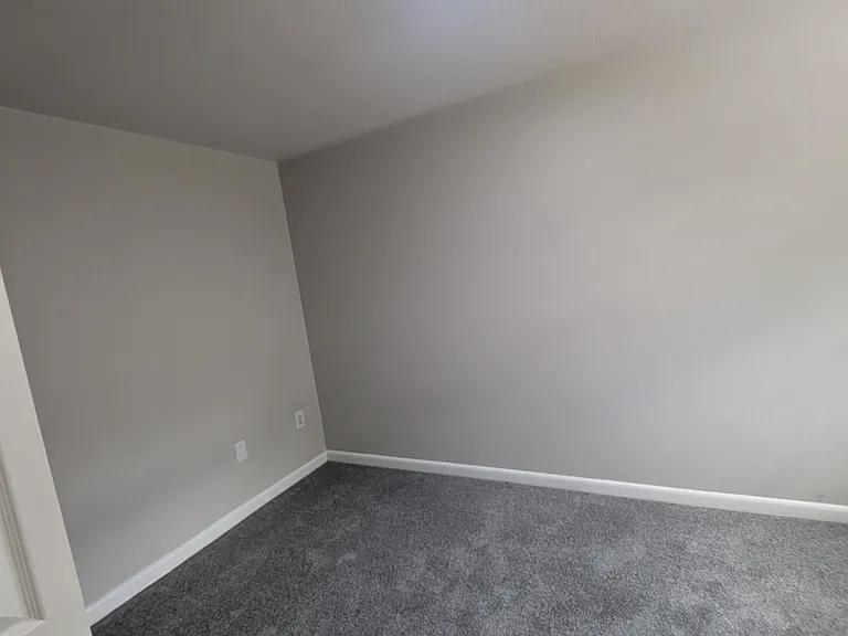 34 Goldthwaite Rd #1 — Photo 8