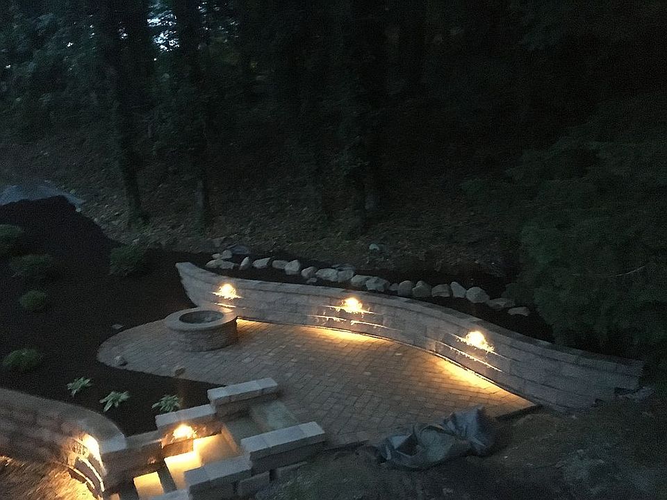 2nd image of 47 Cliffside Dr