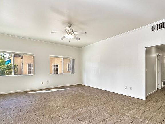 4th image of 707 S Gramercy Pl #0