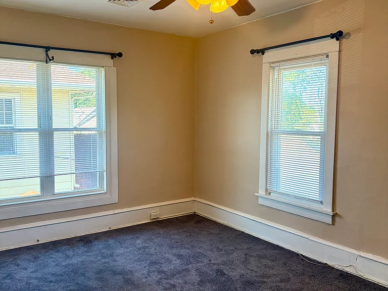 14 Clinton Ave #2 — Photo 12