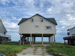 22126 Kennedy Dr, Galveston, TX 77554