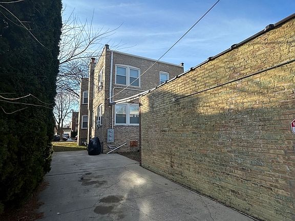3rd image of 9109 Keating Ave