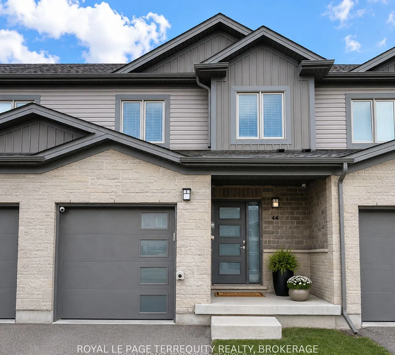 3 bed, $2,750 — Photo 1