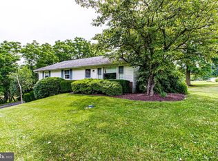 822 Salford Station Rd Schwenksville PA 19473 Zillow