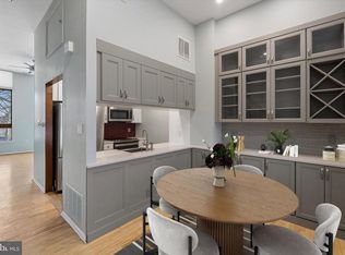 210 Church St #1C, Philadelphia, PA 19106