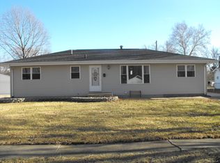 2312 Eastview Dr, Springfield, IL 62702