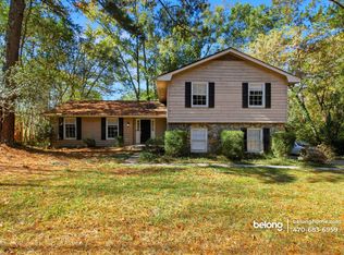 1805 Highpoint Rd, Snellville, GA 30078