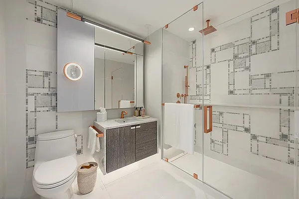 Rented by SERHANT. | media 6