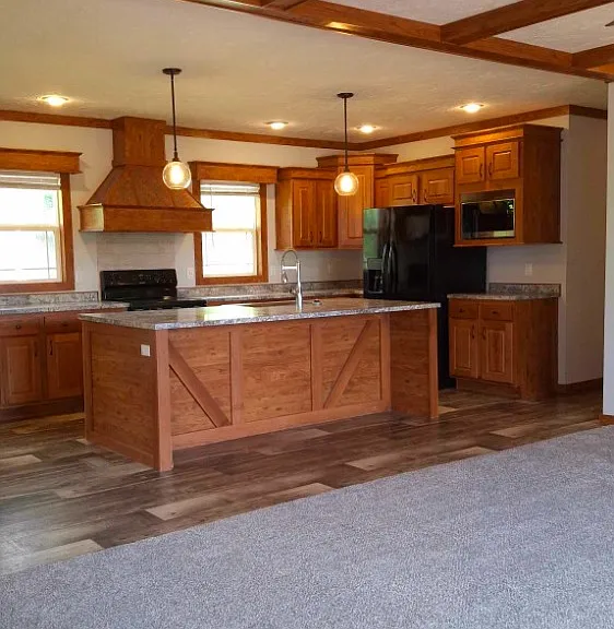 415 Thomas Ln — Photo 22