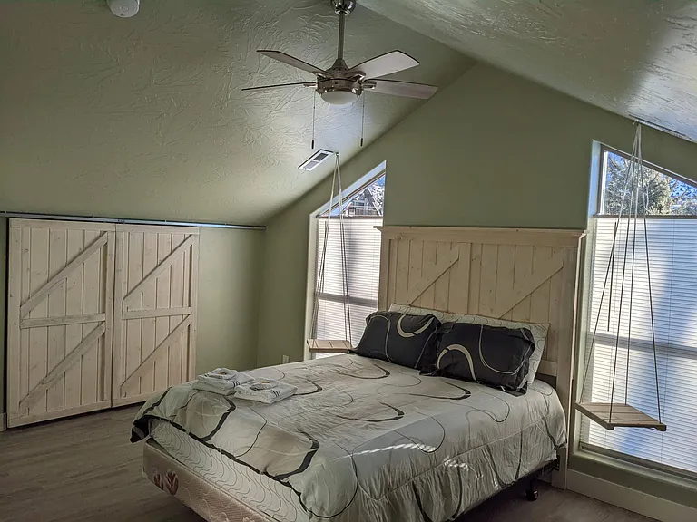785 W Carter Dr — Photo 15