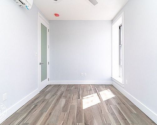 2nd image of 720 Liberty Ave #1