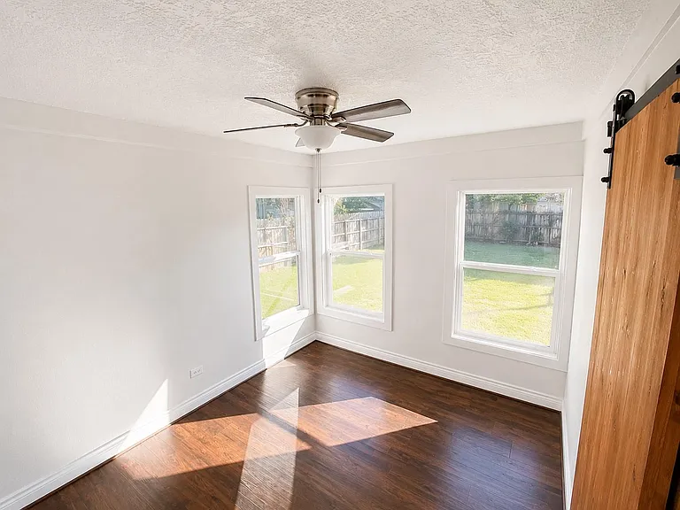 4388 Harvest Ln — Photo 17
