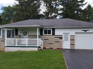 812 Miller Rd, New Castle, PA 16101