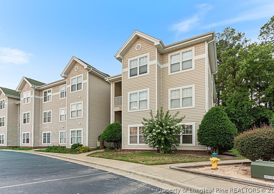1st image of 3340 Harbour Pointe Pl Unit 4