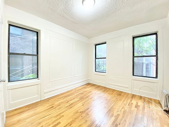 5th image of 106 Convent Ave APT 26