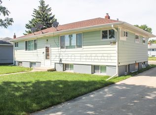 2706 8th St N, Fargo, ND 58102