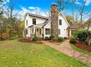 8915 E Cherokee Dr, Canton, GA 30115