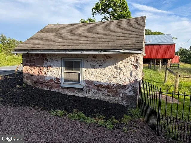 210 Alleghenyville Rd — Photo 3