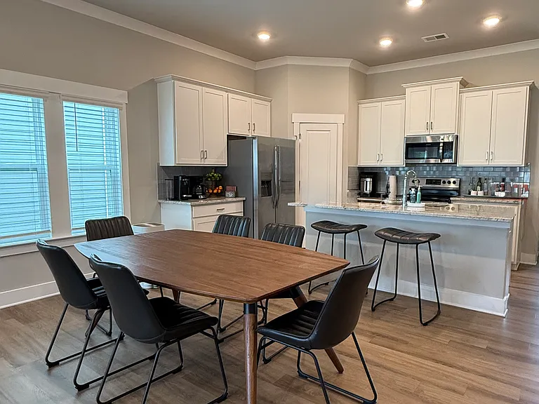 2093 Firelight Way — Photo 5