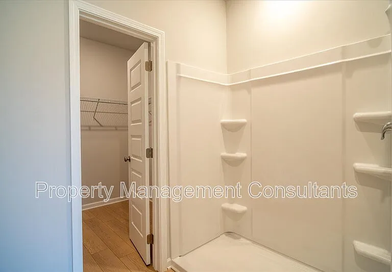 22845 Dashwood Ln — Photo 19