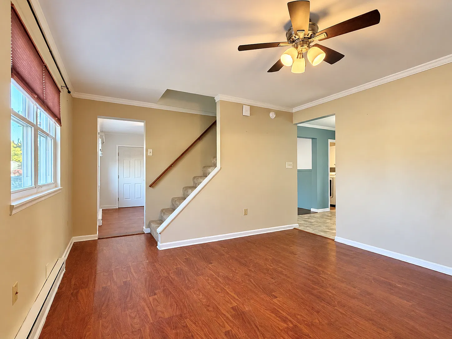 3 bed, 1.5 bath, 1370 sqft, $1,395 — Photo 4