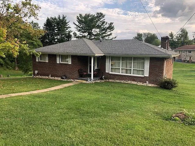 106 Evergreen Dr photo 1