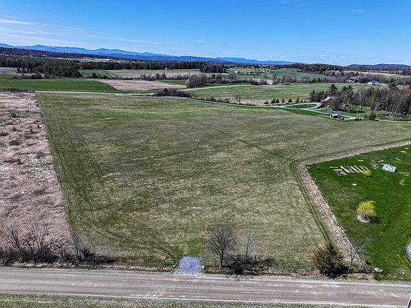 4th image of 1349 Lime Kiln Road