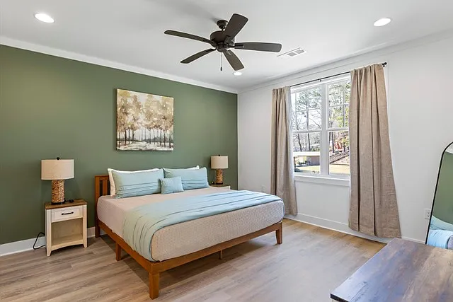 3284 Bay Pine Rd — Photo 16