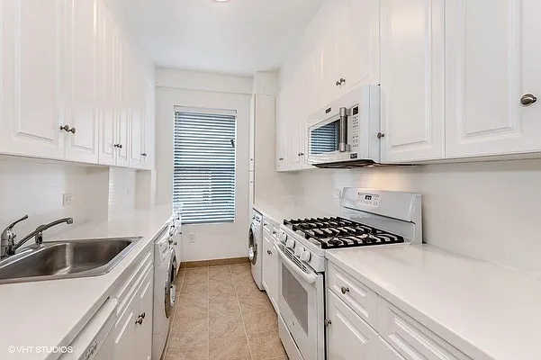 Rented by Rudin Management Company, Inc. | media 17