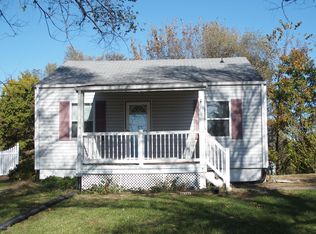 2822 Rock Ridge Rd, Jefferson City, MO 65109