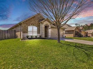 18115 Van Berkel Ln, Houston, TX 77044
