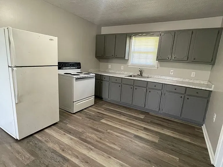 Bilbrey Street Apartments! — Photo 7