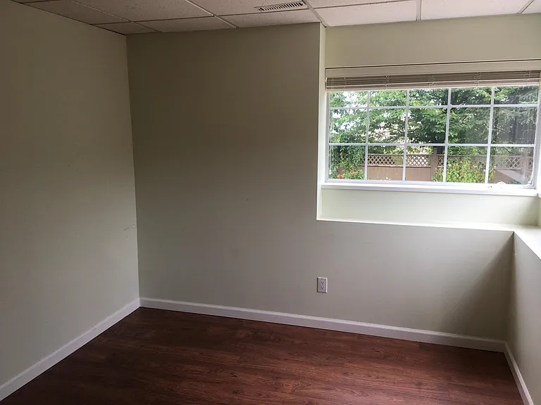 655 Monte Pl — Photo 11