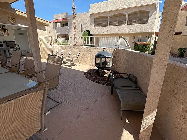 1905 Palmer Dr #8 — Photo 38