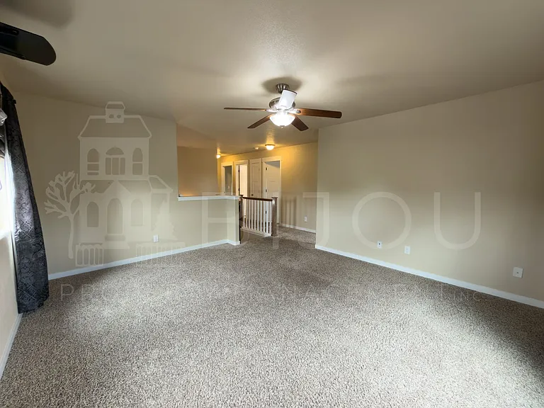 7356 Big Prairie Ct — Photo 16