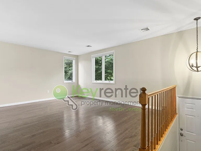 202 Saint Michaels Walk — Photo 3