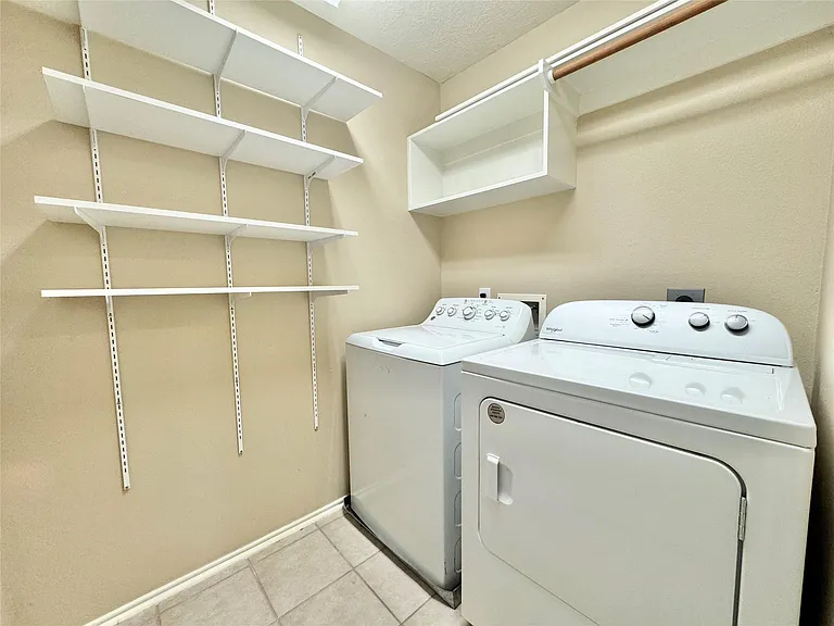 234 W Stedhill Loop — Photo 24