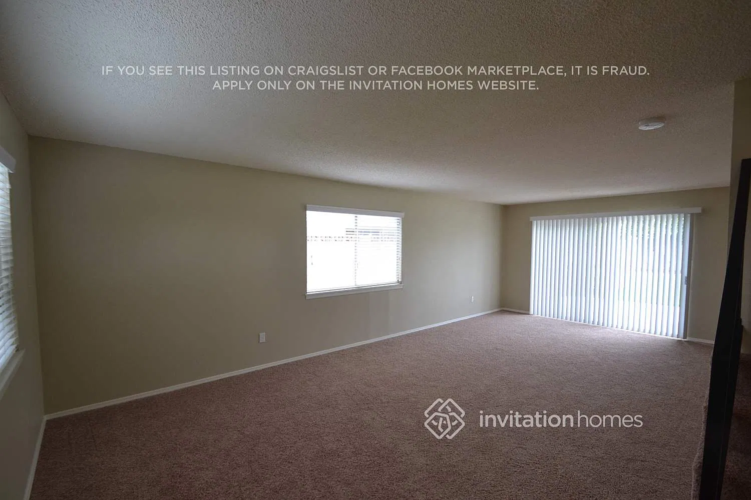 27420 Hibiscus St Highland, CA 92346 — Photo 2