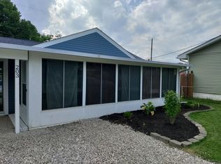 203 Woodlawn Ave, Columbus, OH