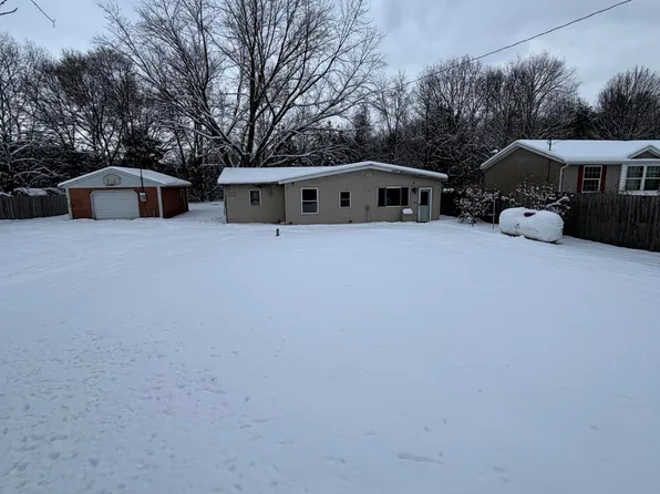 2112 101st Ave, Otsego, MI 49078