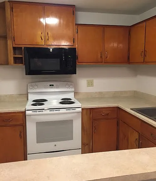 311A Washington Ave — Photo 1