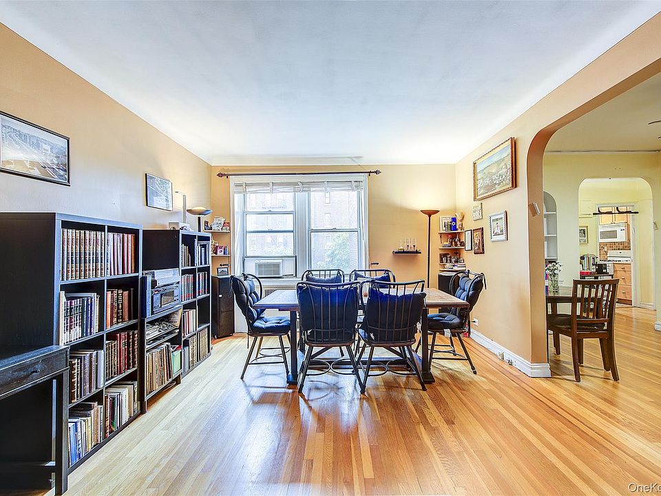 1st image of 118-11 84th Avenue #415