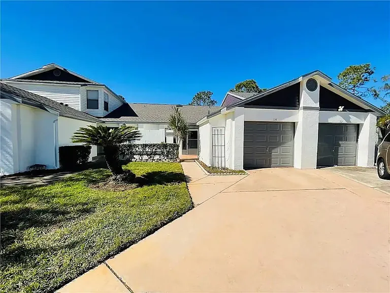 134 Lakepointe Cir — Photo 34